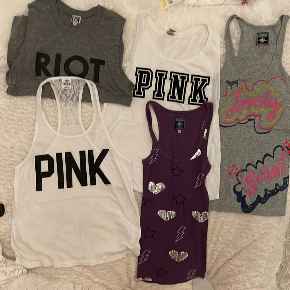 Lot of 5 Victoria Secret Pink RIOT tank tops size small one is xs super cute
